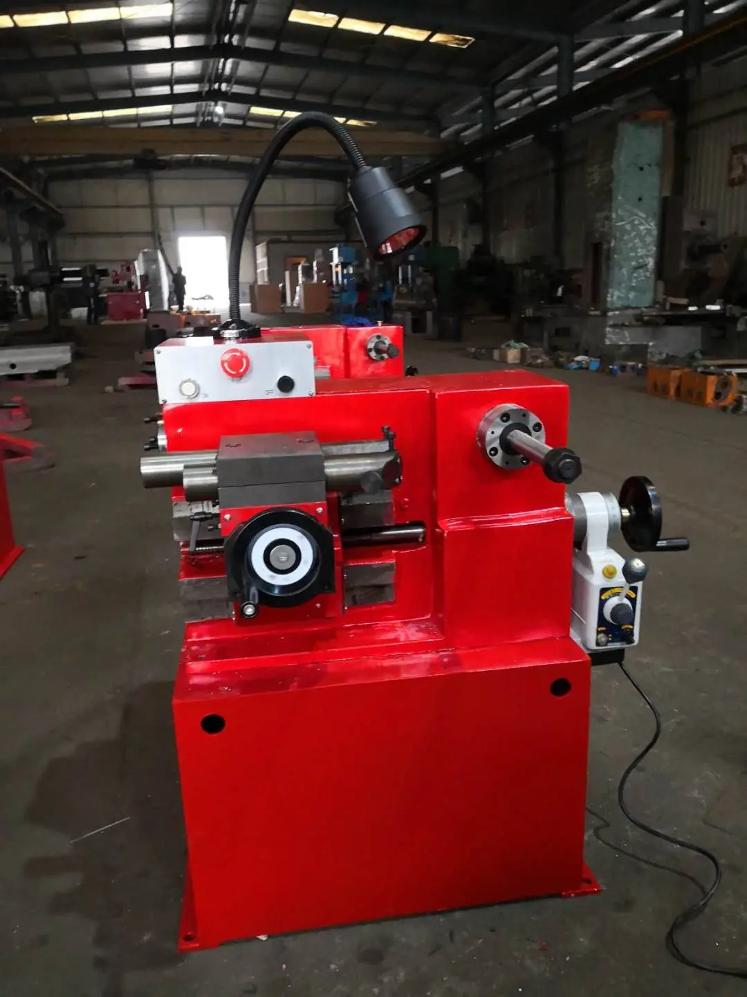 Remtrommel/schijfsnijmachine T8445 (FCV) Remschijf Skimming Machine Remdraaibank