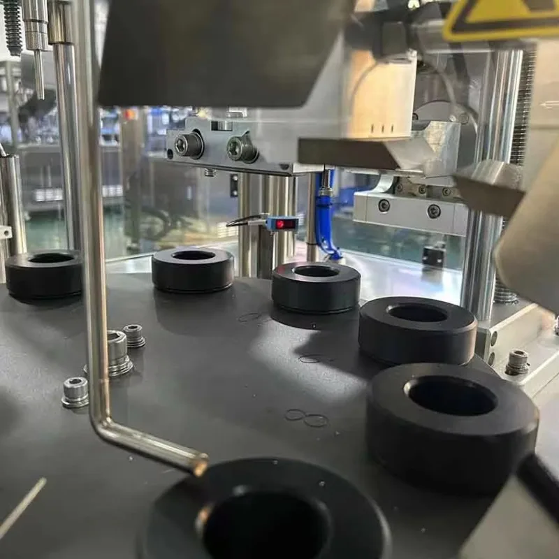 Soft Tube Filling Sealing Machine for Toothpaste Honey Gels Small Tube Packaging High Efficiency Custom