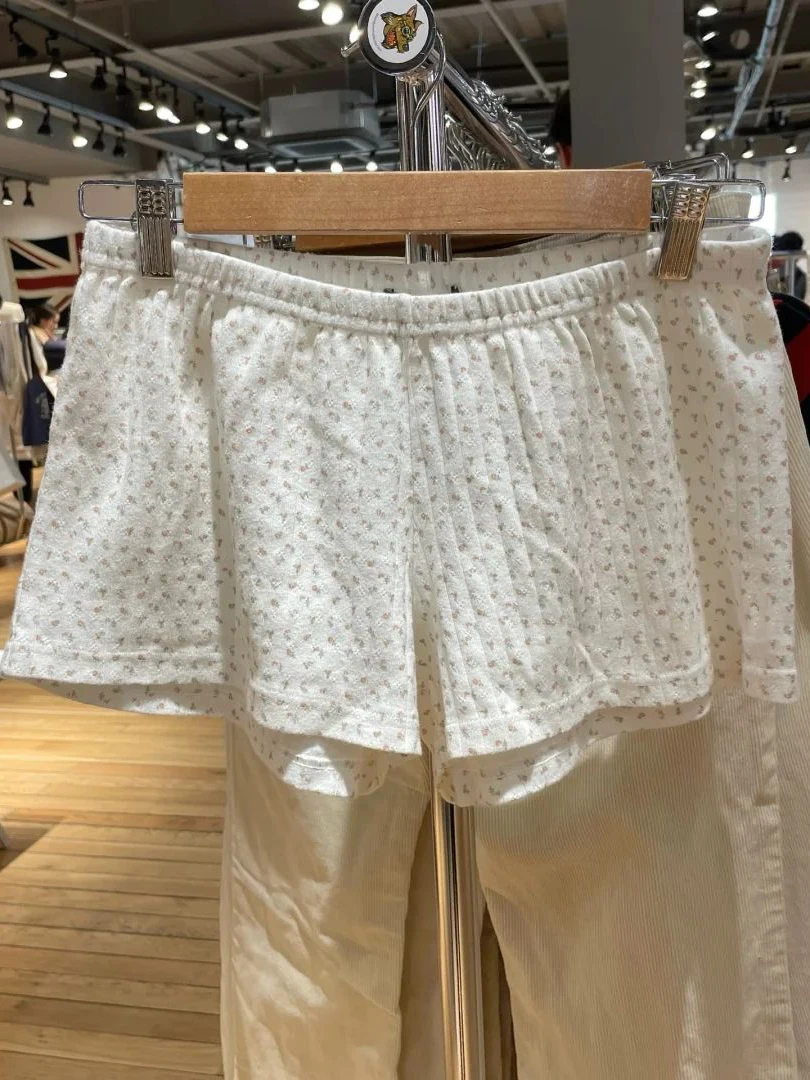 

New Eyelet Red Floral Shorts Summer Elastic High Waist Straight Short Pant Cotton Sweet Girl Cute Home Underwear Woman Pants