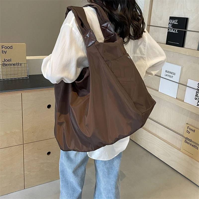 Large Capacity Nylon Shoulder Bags For Women Solid Unisex Leisure Or Travel Bags Big Korea Style Black Cloth Packages