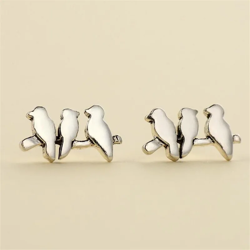 Uini-Tail Hot 925 Tibetan silver personality simple three bird earrings wholesale retro old cute earrings hypoallergenic  ED139