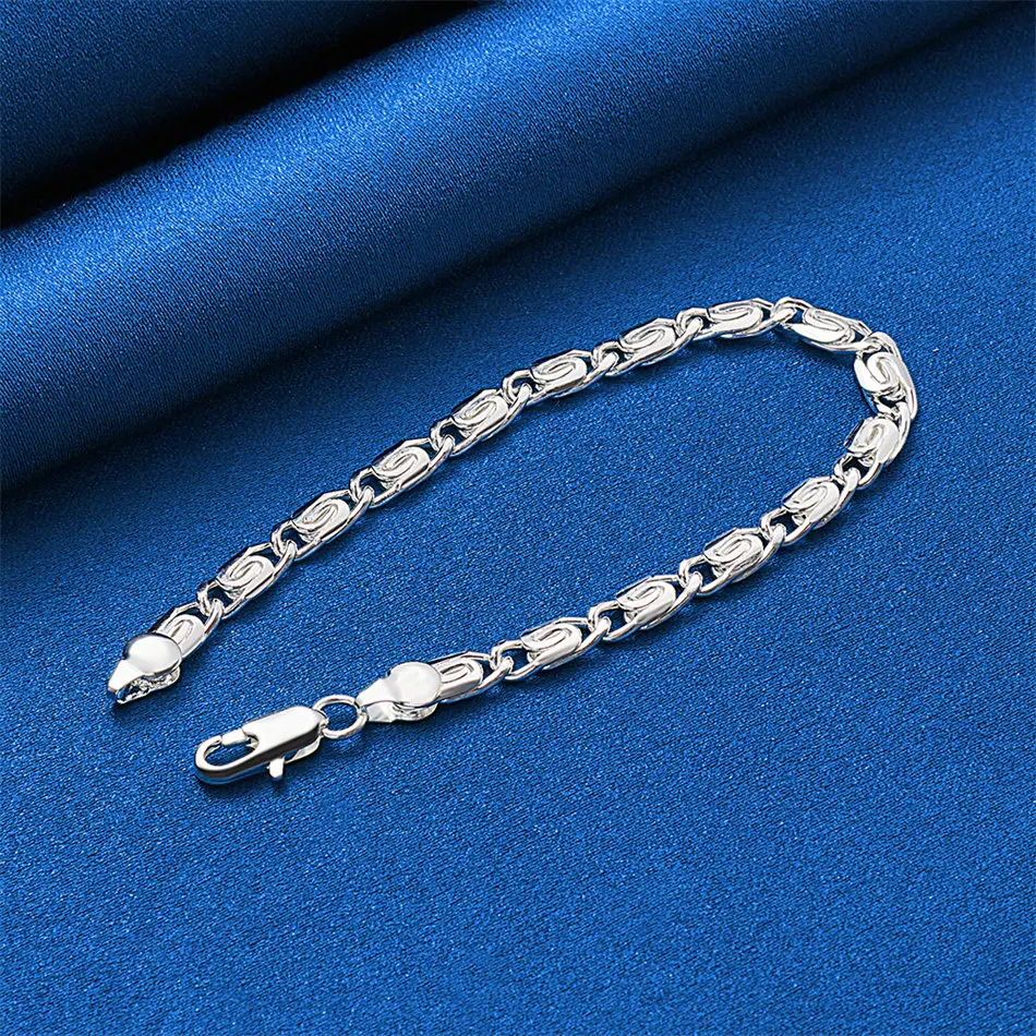 925 Sterling Silver 8-inch Exquisite Silver Auspicious Cloud Pattern Bracelet for Women, Fashionable Party Gift Jewelry