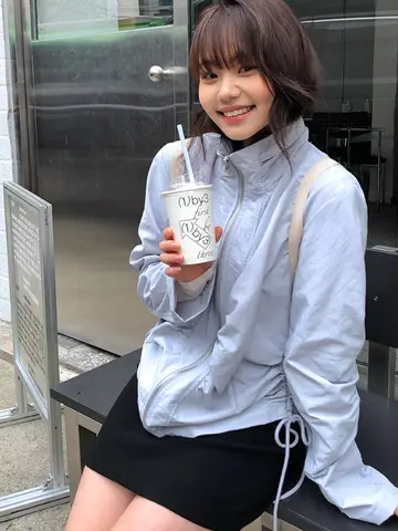 긴 소매 짧은 자켓 여성용 봄 2024 신상 디자인 감각 측면 스트링 접이식 자켓 재킷 짧은 자켓 짧은 재킷 짧은 자켓