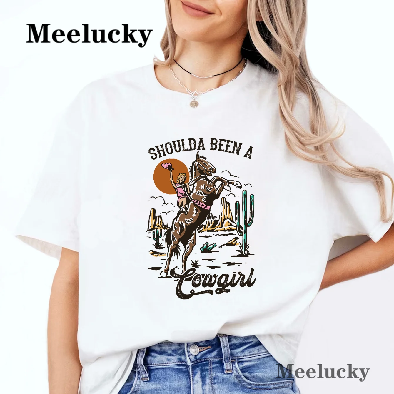 Shoulda Been A Cowgirl Bucking Horse Vintage Graphic Print Design for T Shirt Trendy New Women's Horse Pattern O Neck T Shirt