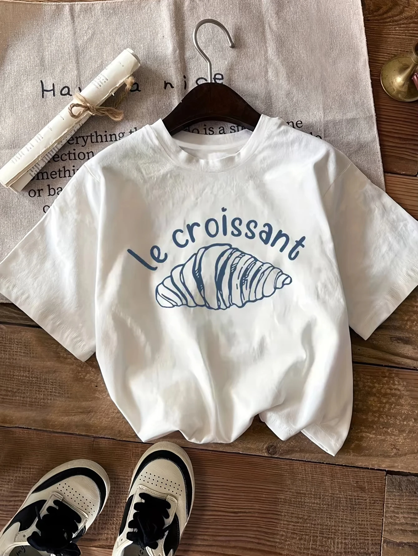 Womens men 2026 Pink Le Croissant Graphic Print Short Sleeve Crew Neck Casual T Shirt for Spring Summer