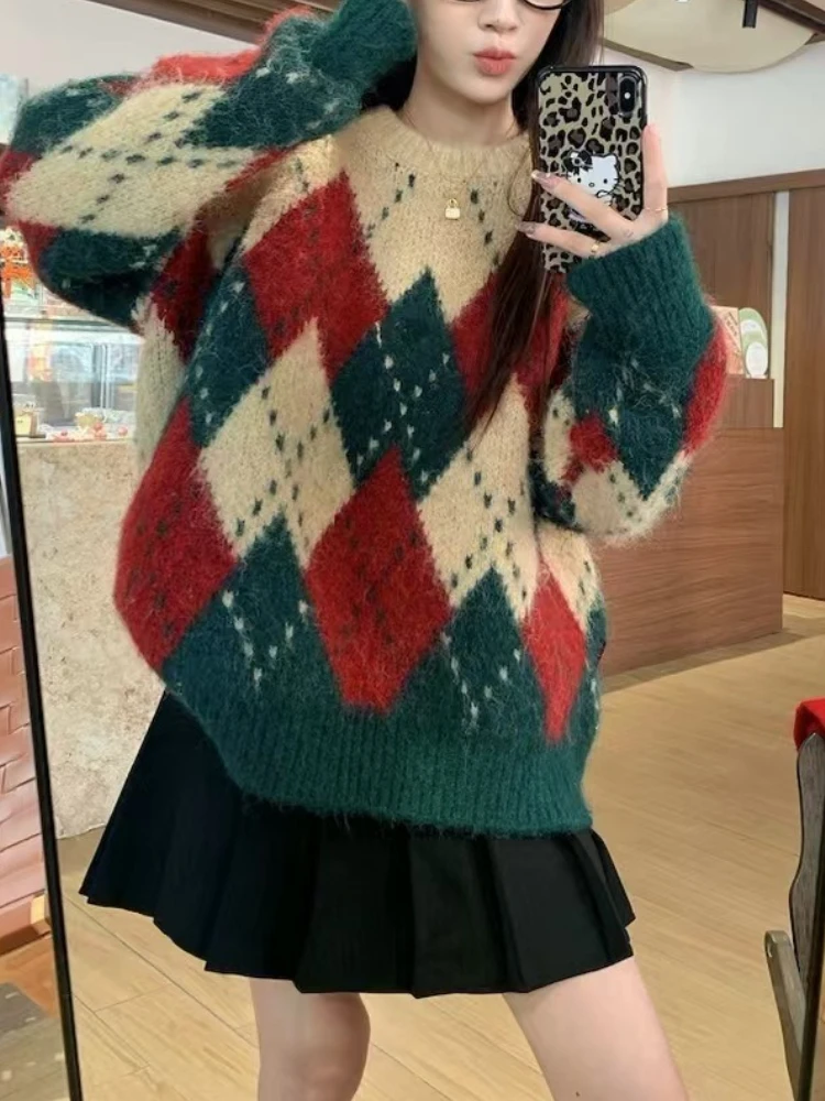 Autumn Winter Crew Neck Pullover Outside Knitted Sweater Top Women's Lazy Wind High-end Christmas Diamond Pattern Sweater New