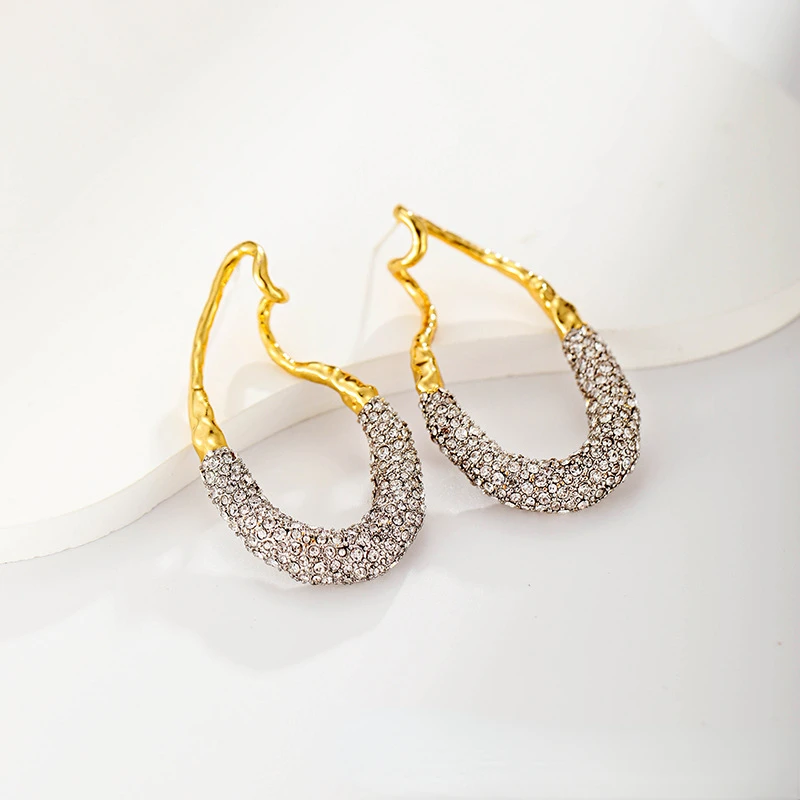 Spanish Niche Design Geometric Simple Earrings High Sense Copper Plated Two-Color Collision Designer New Earrings for Women