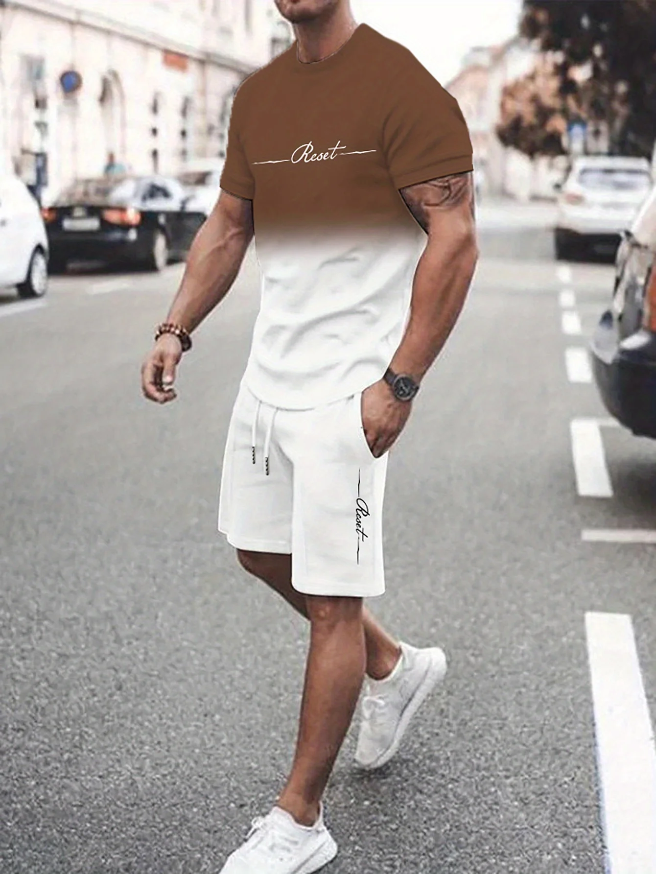 T-shirt da uomo con stampa di lettere a colori sfumati Pantaloncini Set da 2 pezzi T-shirt da uomo casual a maniche corte con tasca laterale Abbigliamento