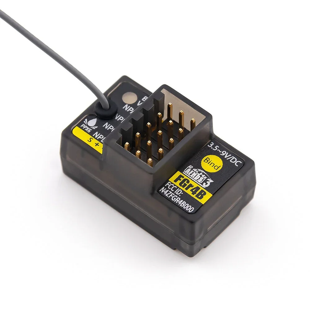 

Flysky FGr4B AFHDS 3 4CH 2.4G Receiver, PWM/PPM/i-BUS/S.BUS Output, 3.5-9V for RC Car Boat