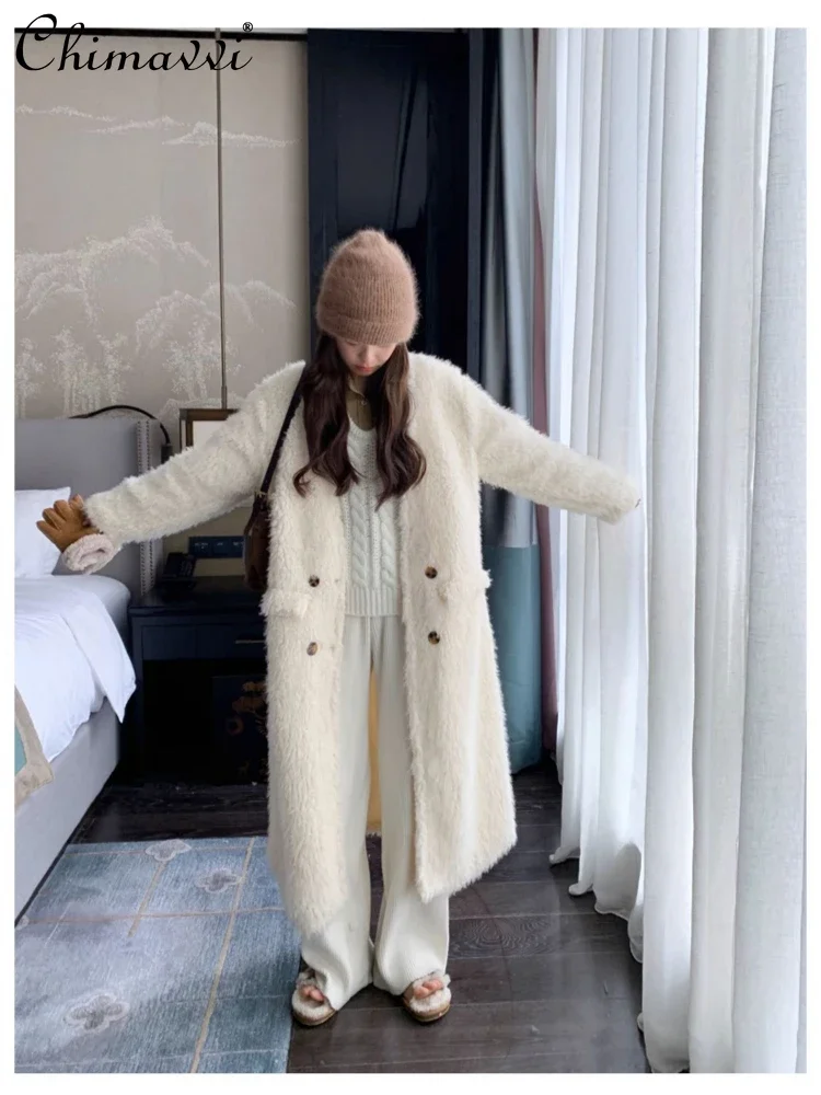 Fashionable White Long Sleeve V-neck Pocket Women's Lamb Wool Coat 2023 Autumn and Winter New Korean Gentle Mid-Length Fur Coat