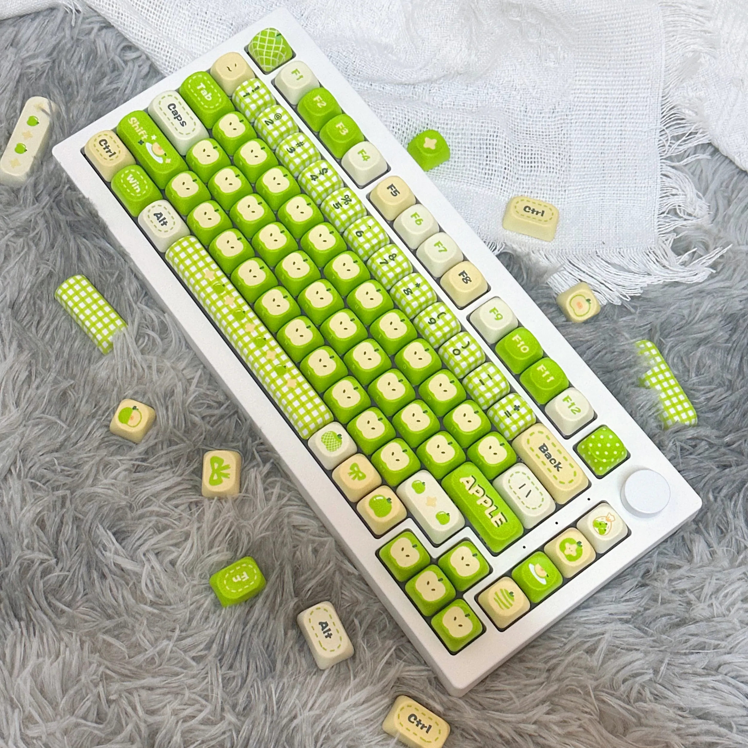 MAIMOOO Cute Green Fruit Keycap 97 Keys MOA Profile Creative Cartoon PBT Dye Sublimation Custom Keycaps for Mechanical Keyboard