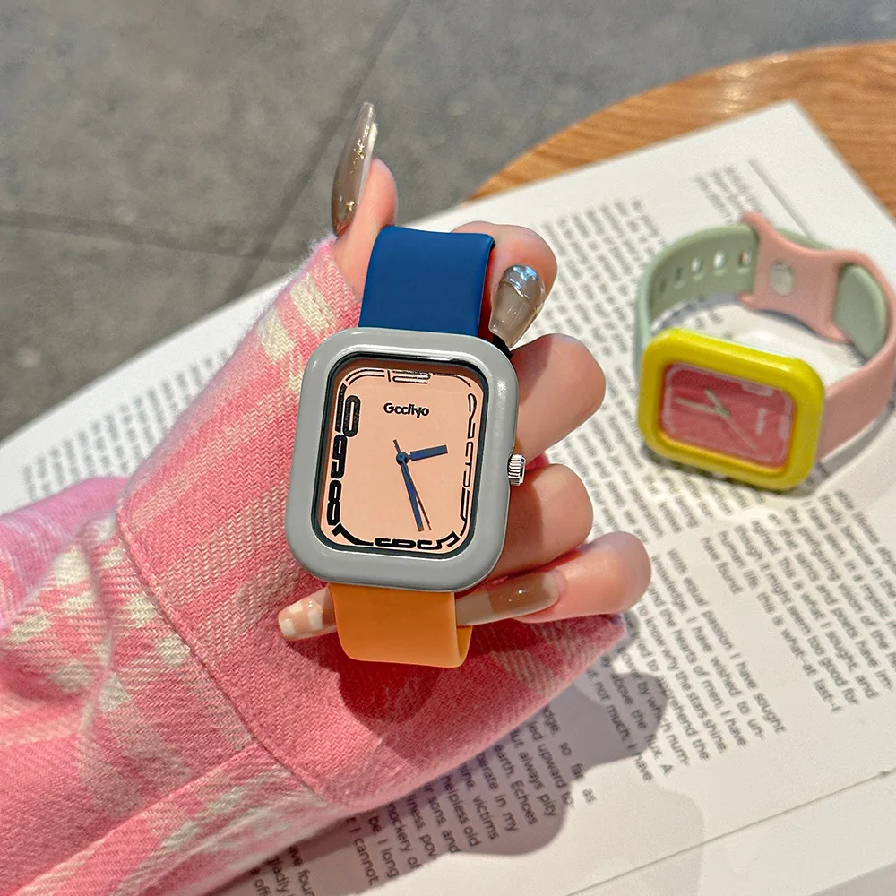 Korean Harajuku Light Luxury Square Dial Silicone College Watch Fun Cartoon Quartz Waterproof Women\'s Watch for Birthday Gift