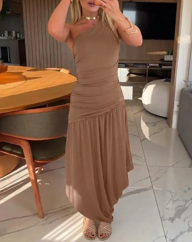 

Women's Dress Summer New French Elegant Style Sloping Collar Off Shoulder Design Pleated Waist Asymmetric Sleeveless Dress