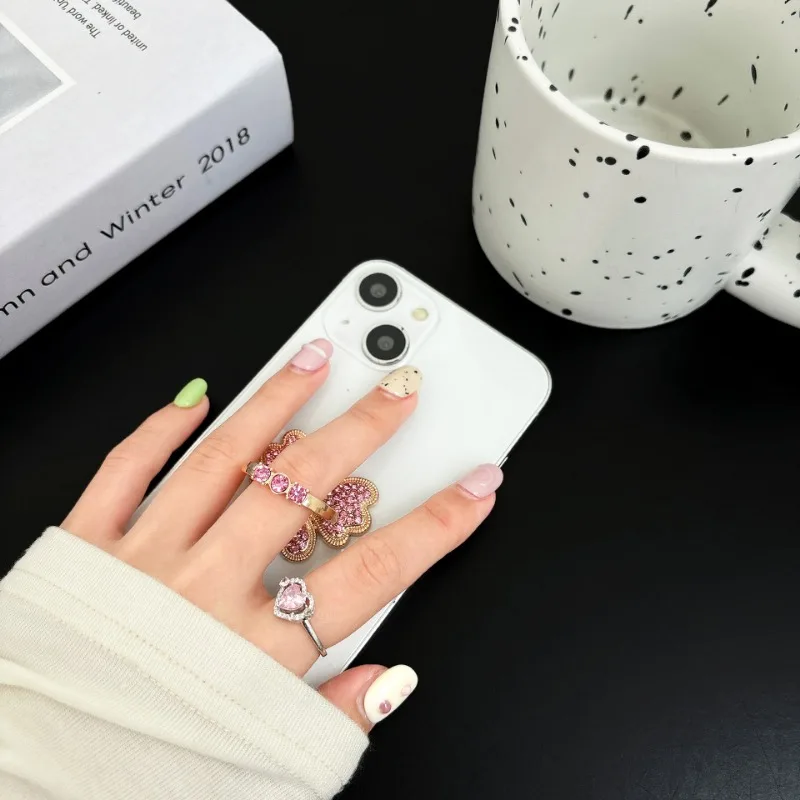Pemegang ponsel cincin jari kupu-kupu berlian, aksesori telepon braket Desktop Universal berputar 360