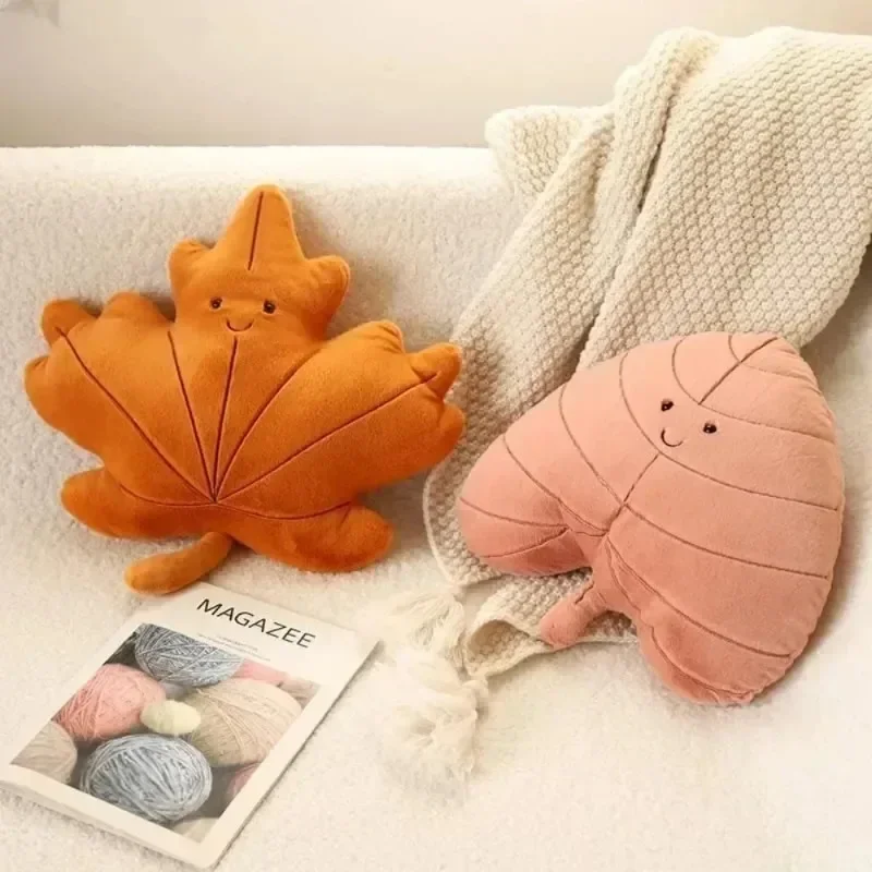 Creative Simulation Leaves Plush Hug Pillow Cartoon Maple Leaves Soft Stuffed Plant Soft Plushies Kids Toys for Girls Home Decor