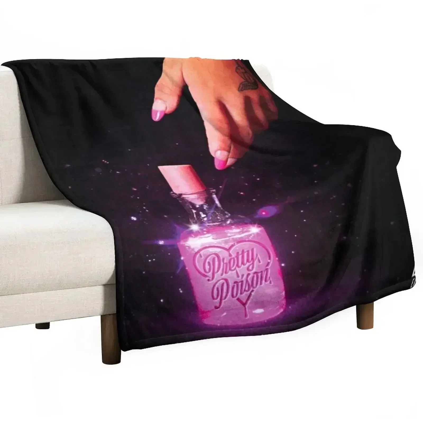 

Nessa Barrett Pretty Poison Throw Blanket valentine gift ideas anime Hairy Soft Blankets