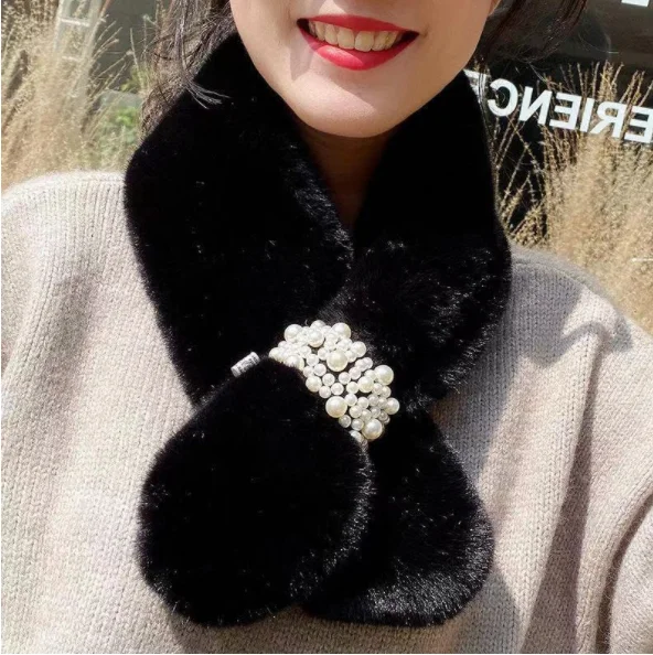 2023 Fashion Pearl Buckle Women Cross Scarf Soft Plush Winter Warm Neck Warmer Elegant Faux Rabbit Fur Collar Ladies Scarf