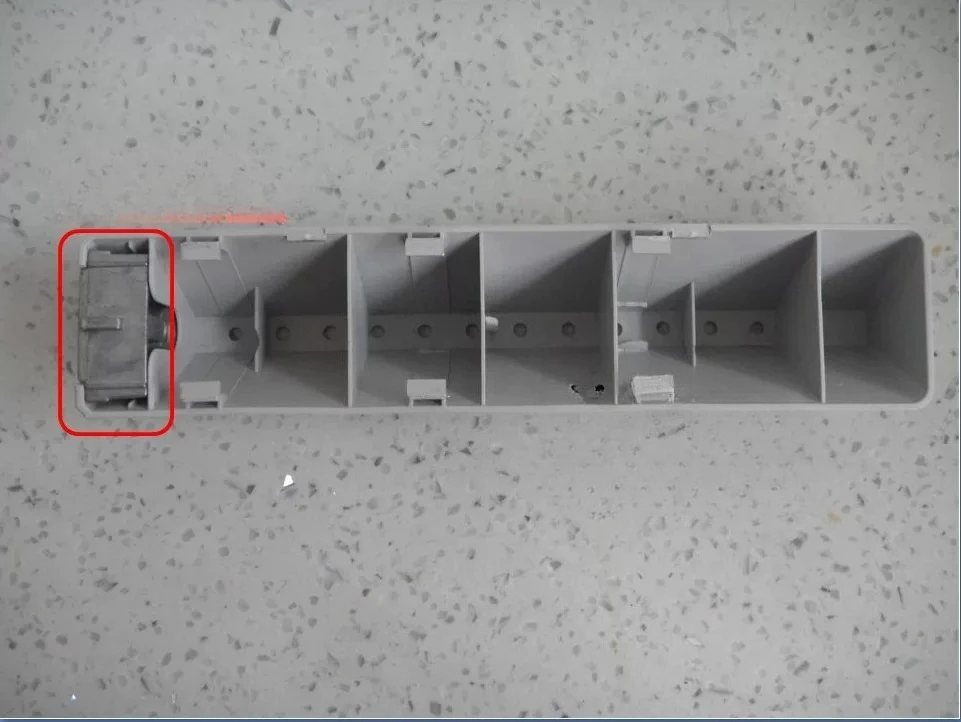 Suitable for water retaining plate in the inner cylinder of drum washing machine