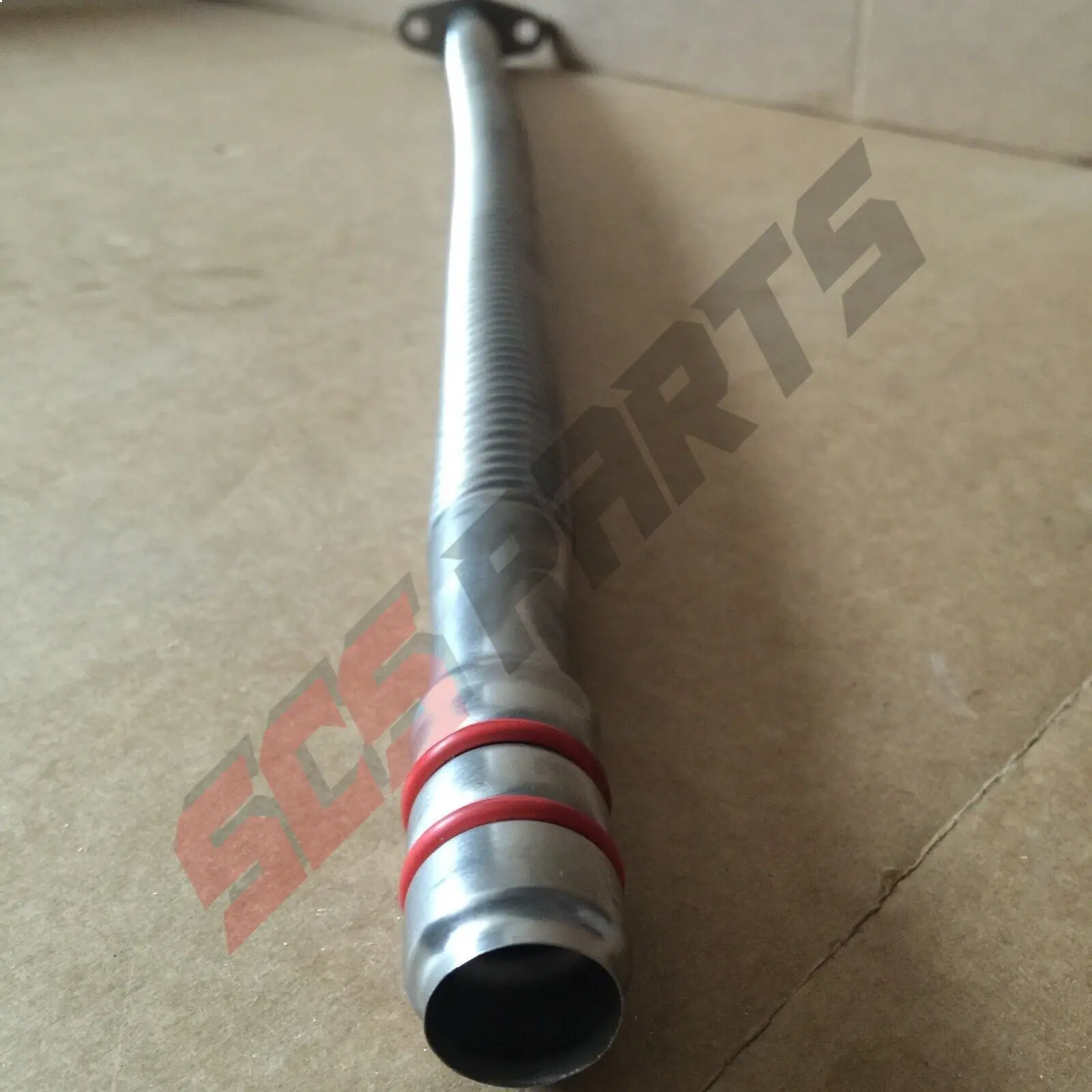 3926842   أنبوب إرجاع زيت الشاحن التربيني مناسب لمحرك دودج كمونز