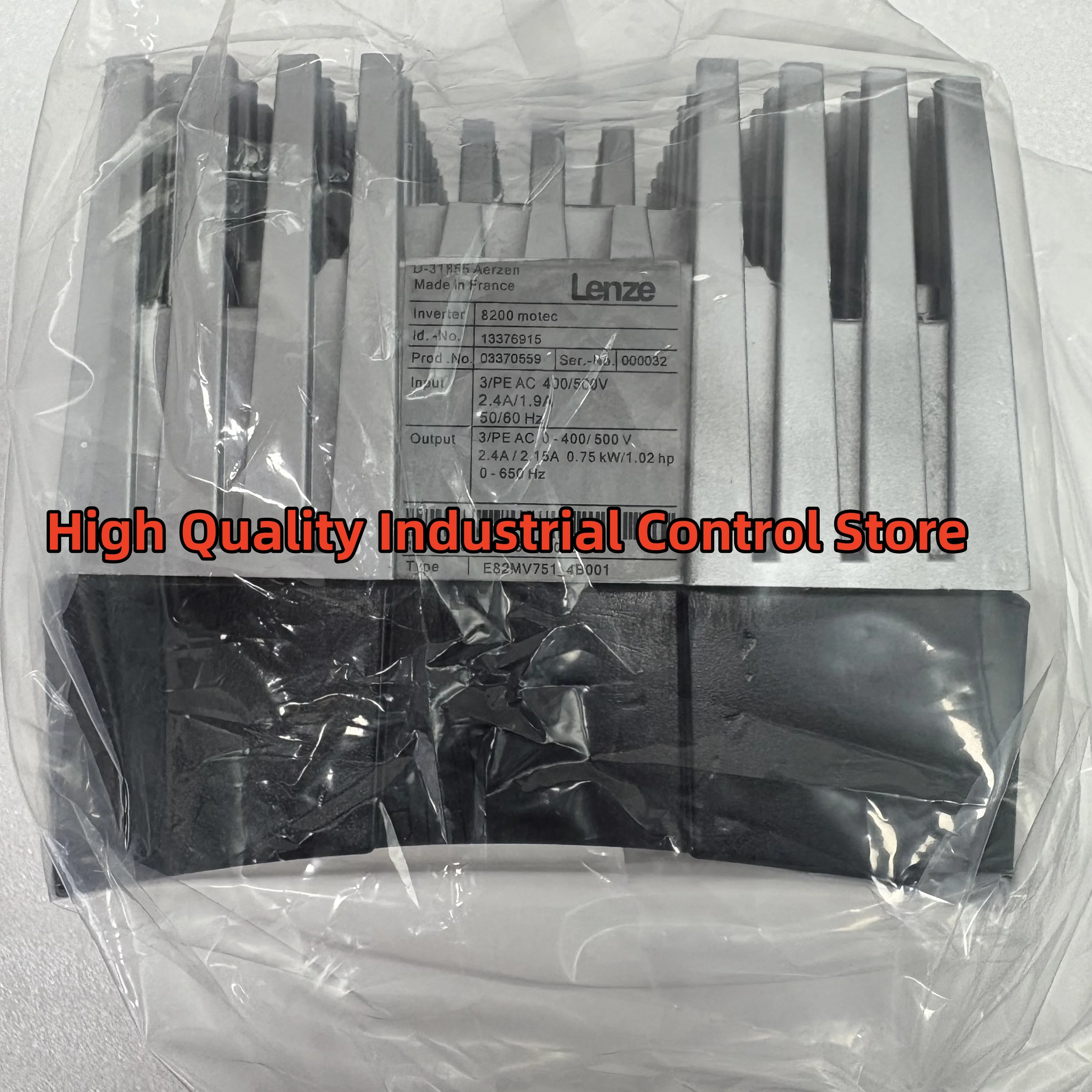 

E82MV402-4B001 новый VFD E82MV402-4B151