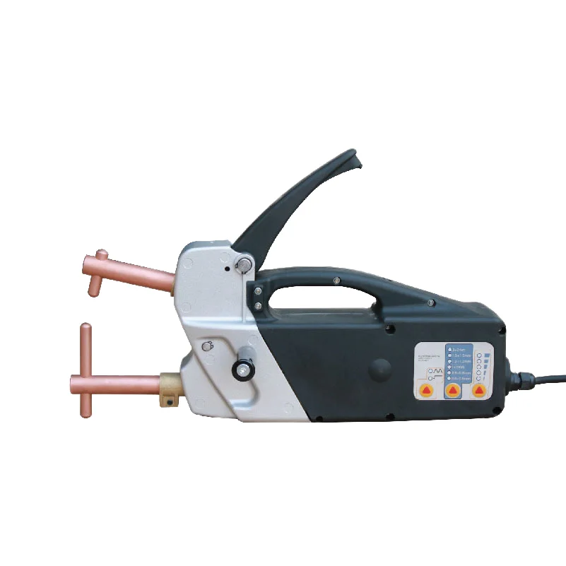 

Портативный аппарат для точечной сварки с воздушным охлаждением и двусторонней подачей воздуха, с панелью управления, для ремонта кузовов автомобилей