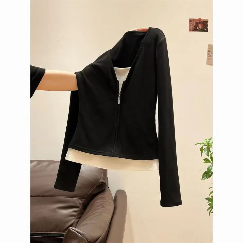 Korean Style Slim Fit Long Sleeve Top Casual Sporty Design False Two-Piece Women's Fashion Polyester Fabric Splice Process