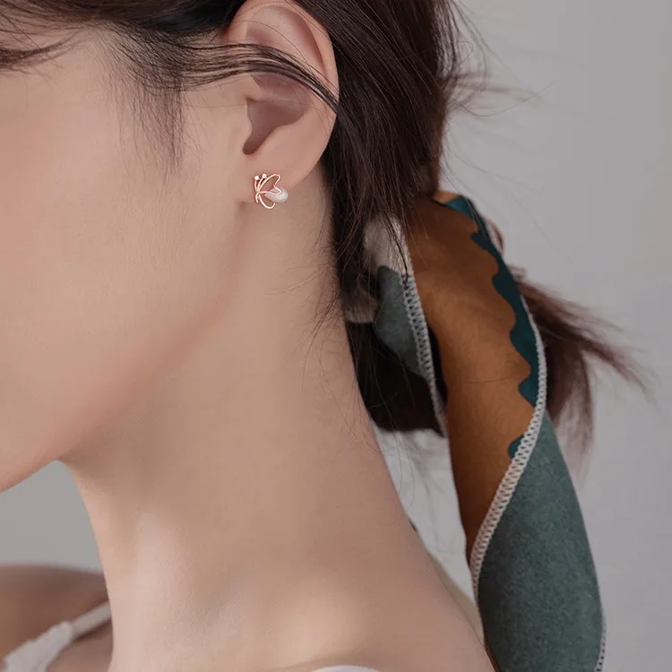 Silver Color Opal Hollow Sweet Butterfly Stud Earrings for Elegant Women Fashion Jewelry Cute Insect Accessories