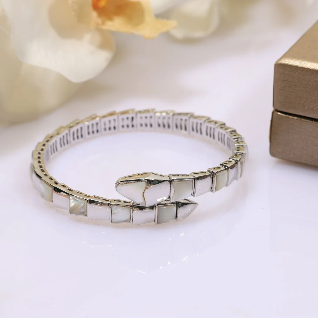 Personalized White Belly Snake Festival High Jewelry Memory Spring Bracelet Women's Fashion Name Slow Evening Dress