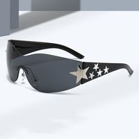 Trendy Cool Black Sunglasses for Women Men Summer UV400 Goggles Fashion Punk Y2K Stars Decor Shades Outdoor Travel Eyewear