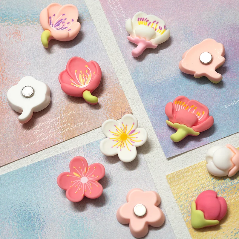 Mini 3D Resin Flower Fridge Magnets 4 Styles 3 Colors Refrigerator Magnet Cute Floral Pegboard Locker Note Holder Home Decor