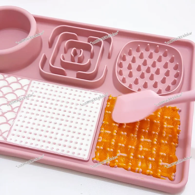 Dog Slow Food Bowl Partition Plate Cat Pet Large, Medium and Small Dog Licking Pad Tableware Anti-choking Silicone Catering