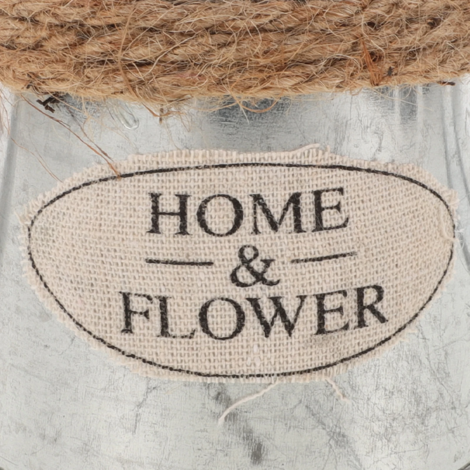 

Retro Iron Kettle Decorative Bucket Garden Water Watering Can Home Flower Cloth Country Metal Manual Planter