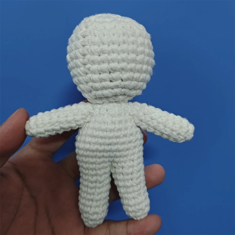 Poupée vaudou tricotée 14cm pour Halloween