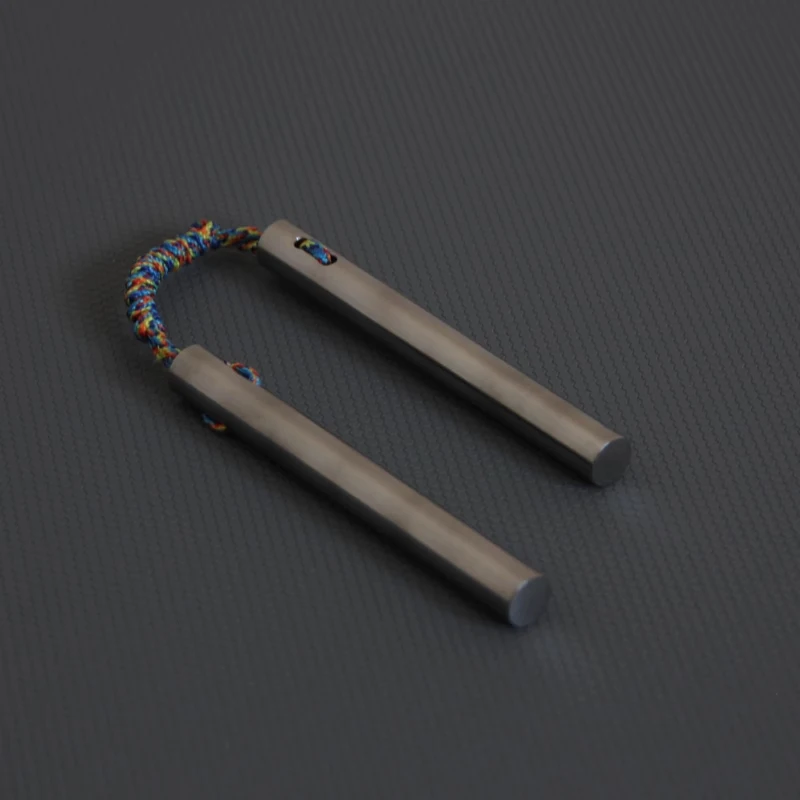 1 pz lega di titanio Mini Nunchucks strumento manuale giocattolo EDC tasca lavorata a mano Begleri abilità giocattolo esercizio dito