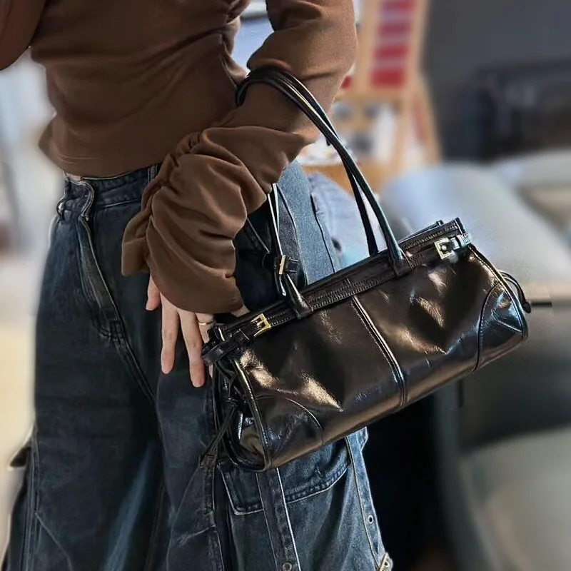 2024 New Soft lux Boston Baguette Retro Biker Style Head Layer Oil Waxed Leather Women\'s Bag Crossbody Shoulder Bag for women