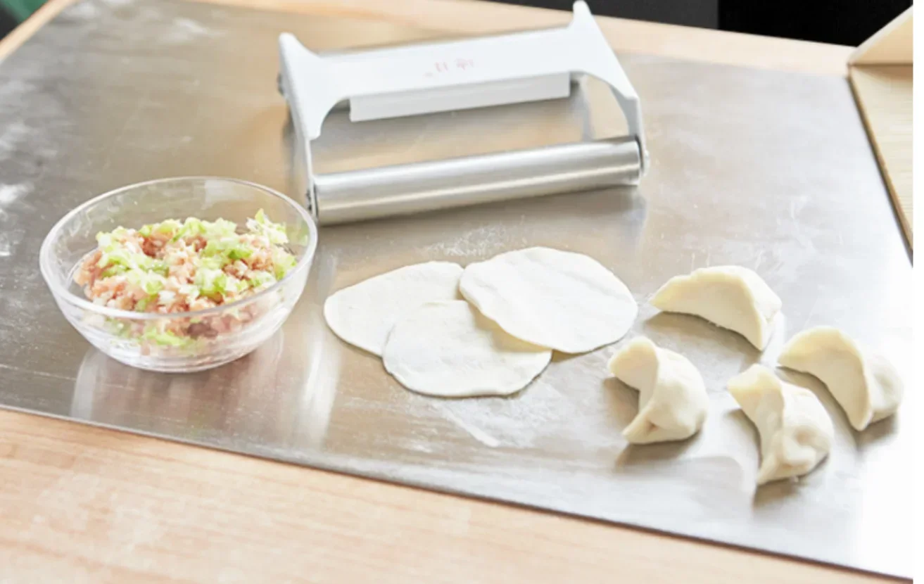 Roller Dough Docker Pastry Pizza Roller Docker Fitfor Pizza Crust or Pastry Dough Stainless steel rolling tool