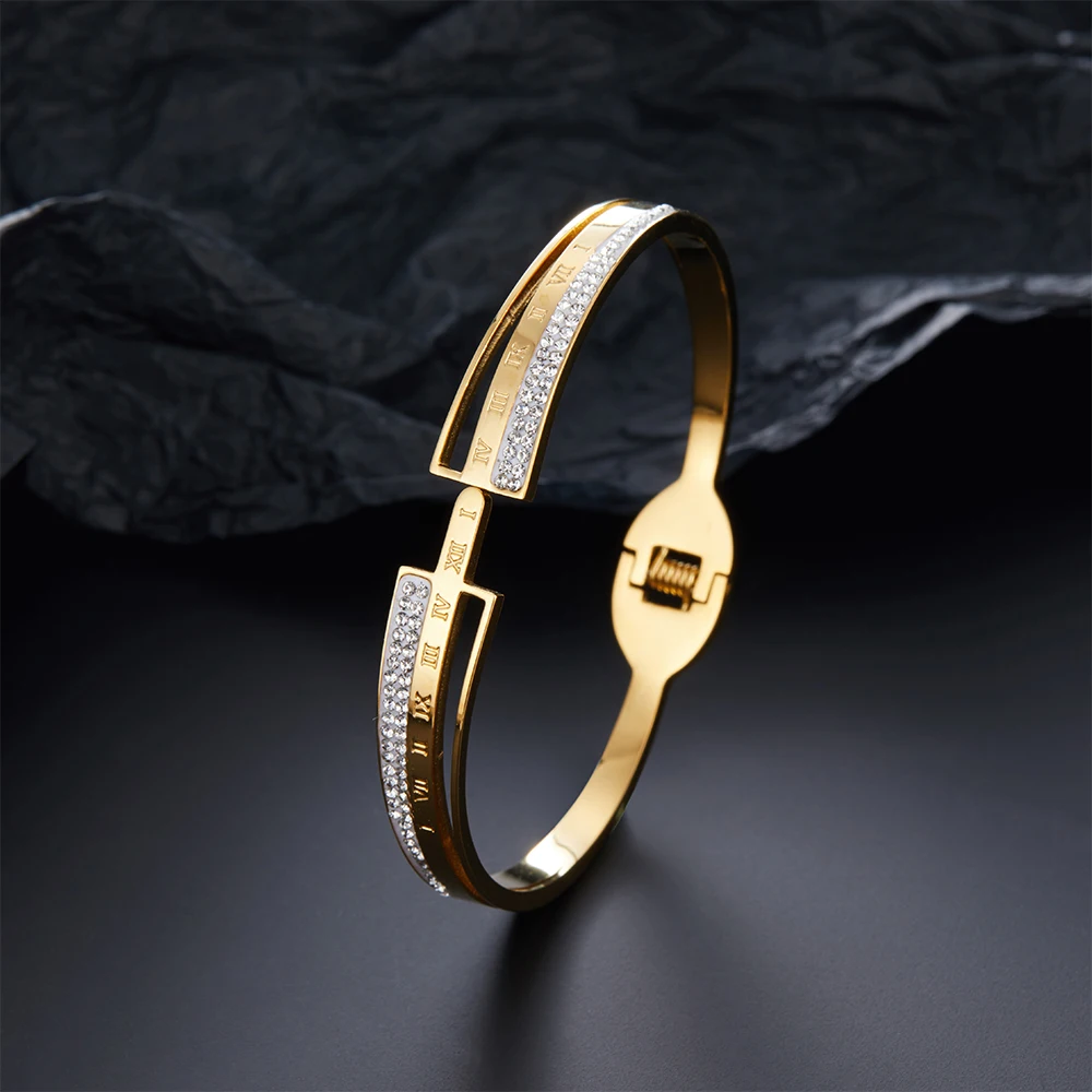 Original design stainless steel gold-plated bracelet Roman numerals hollow water brick bracelet ladies gift hot sale free shippi