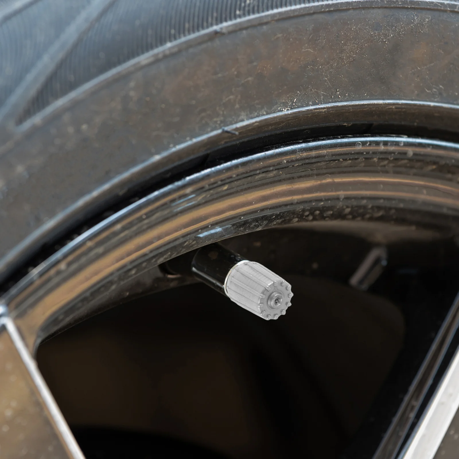 

10Pcs Plastic Tire Valve Stem Caps with Seal Rings Prevent Air Leakage for Car Bike Motorcycle Car Tire Valve Caps