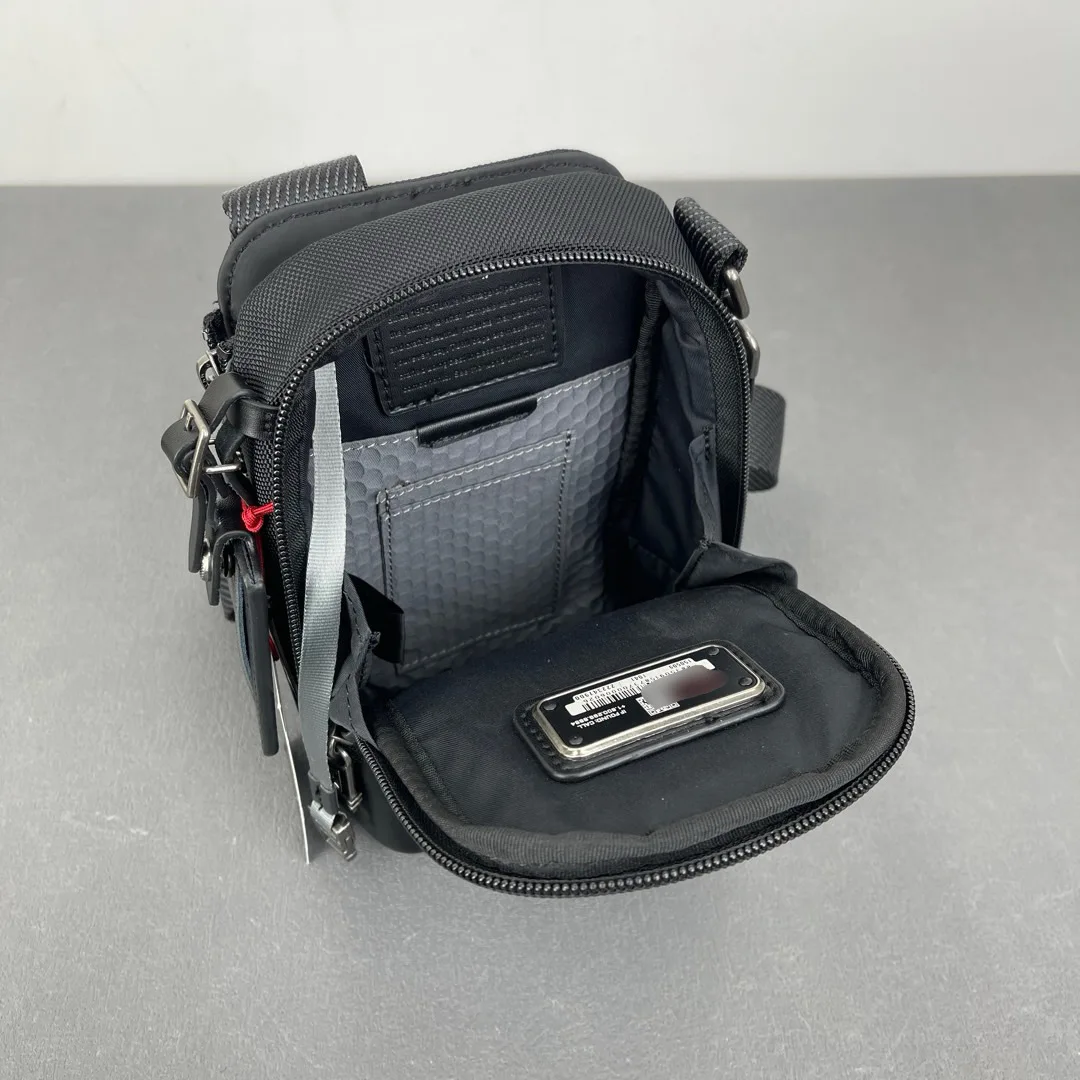 Мужская нагрудная сумка Urban Explorer — прочный нейлоновый слинг для городских поездок и путешествий