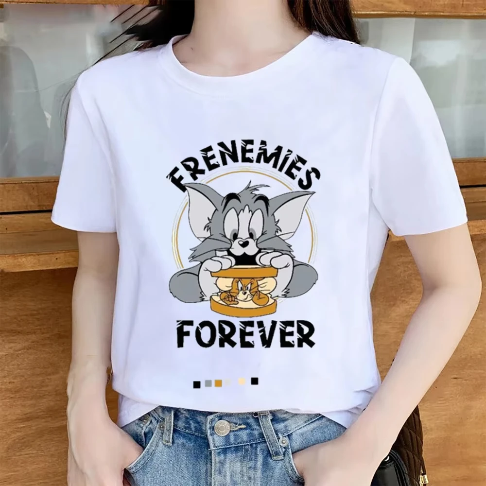 

MINISO Classic Tom and Jerry Cartoon Printed Women's T-shirt Summer Cotton T-shirt Loose Casual Short Sleeve Round Neck Top