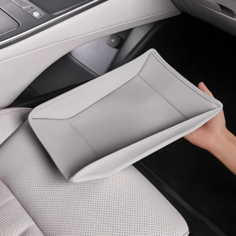 Cocok untuk BYD Han Ldmi Central Control Lower Storage Pocket EV Car Storage Box Interior Modification Supplies