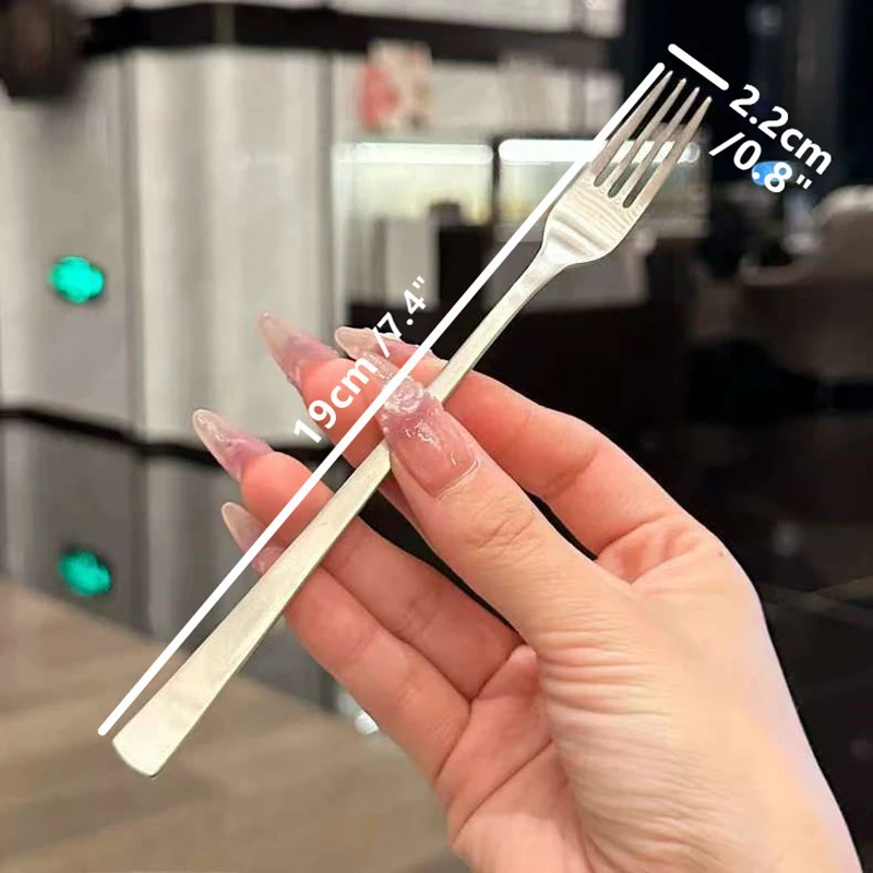 Stainless Steel Dinner Fork Long Handle Table Forks Set Korean Cutlery Four Tine Salad Dessert Fruit Forks Kitchen