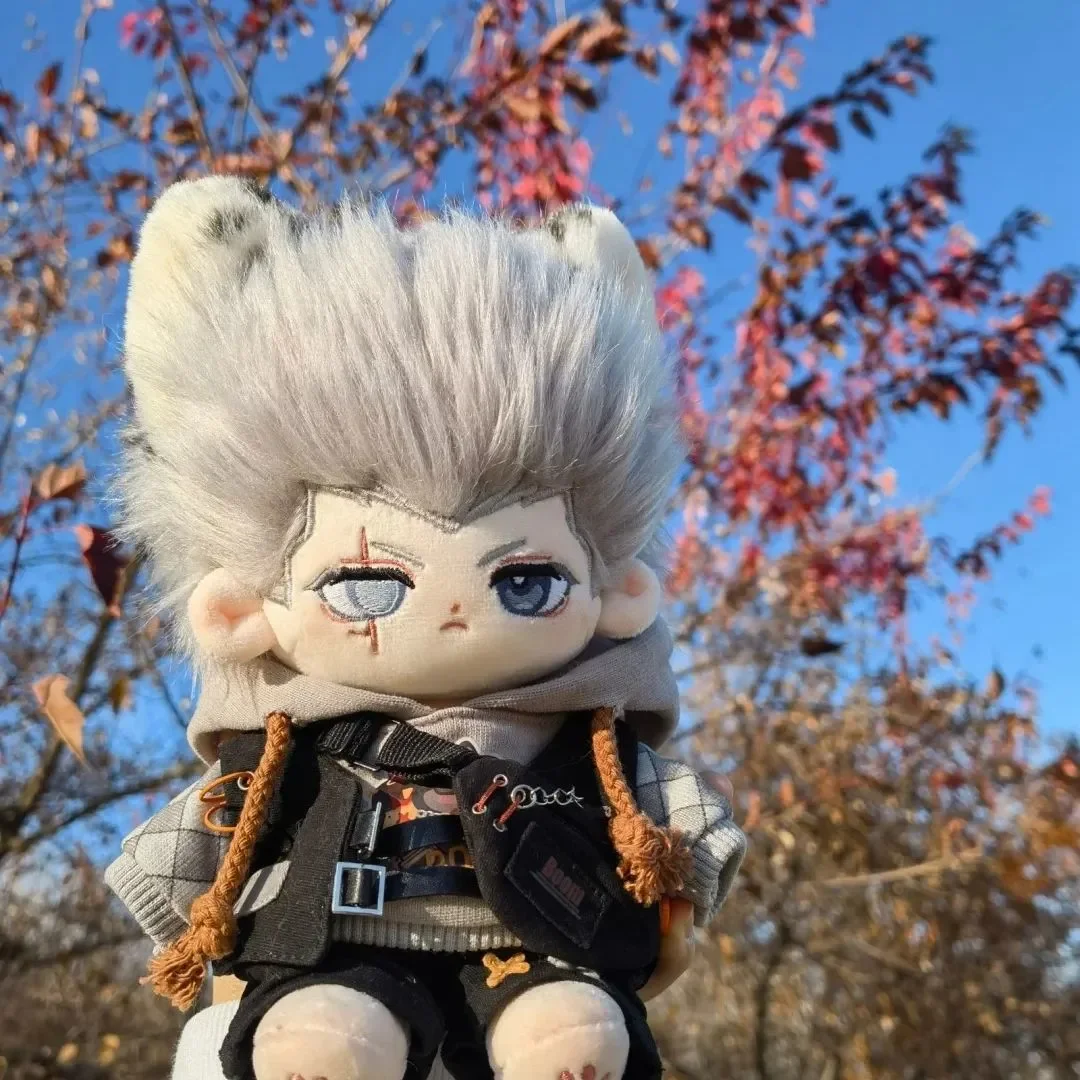 20cm Jan Pierre Polnareff JoJo's Bizarre Adventure desirable Anime Cartoon Dress-up Plush Dolls Cosplay Cute Stuffed Toys