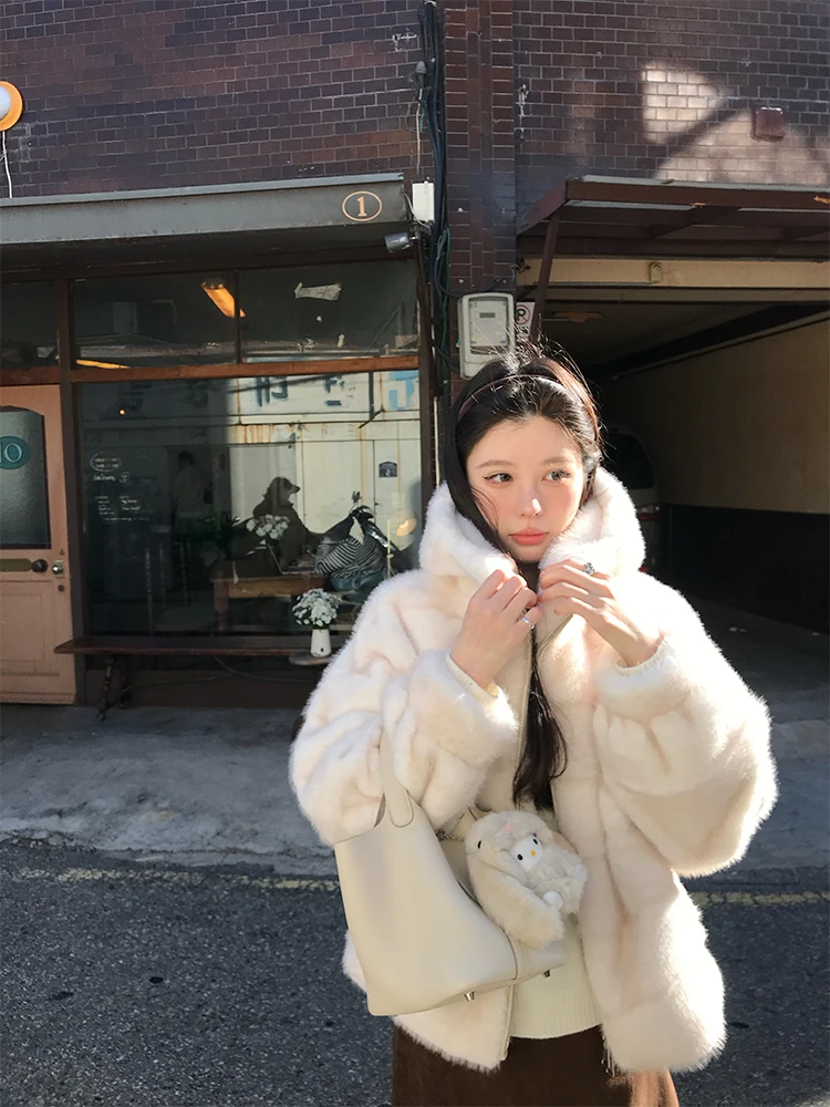 

Vasse Gentle Thiened Hooded Zipper Eco-friendly Fur Women's Winter Windproof Warm White Polar Bear Jaet Casual Loose Fit