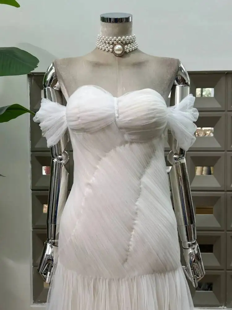 DFDG فستان سهرة نسائي أنيق مطوي من التل بدون حمالات فستان حفلات الزفاف رقبة فاخرة زفاف رسمي لربيع وصيف 2025