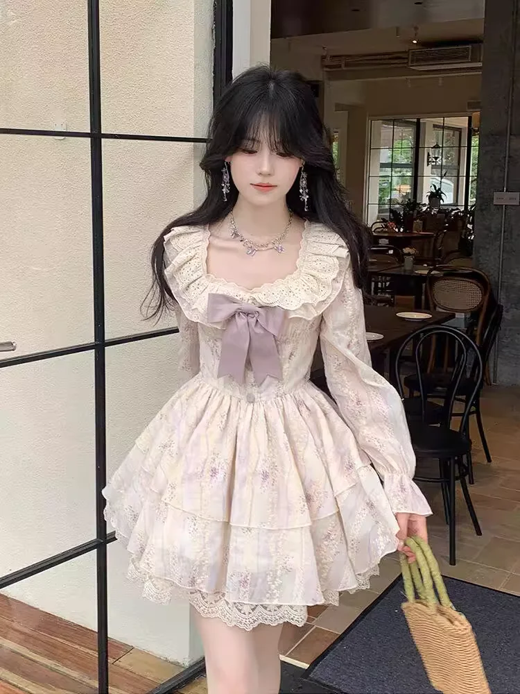 ชุดเดรสเจ้าหญิงสไตล์ฝรั่งเศส ไซส์ใหญ่ สำหรับฤดูใบไม้ร่วงและฤดูหนาว ดีไซน์หวานละมุน แต่งโบว์ คอเหลี่ยม แขนยาว ทรงเค้ก แฟชั่นเอวสูง