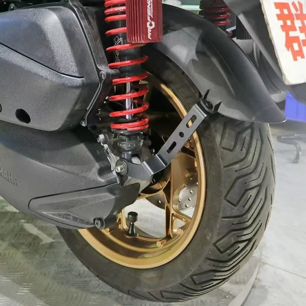 【Factory Direct】For Yamaha XMAX 300 25th model special modification accessory - extended rear fender with additional mud flaps