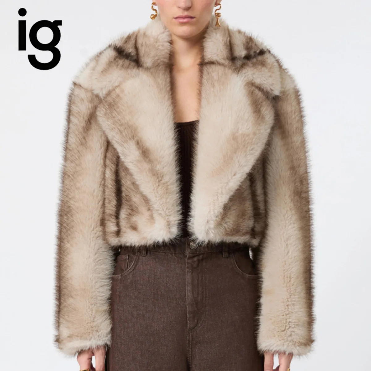 IG 2026 Women Cropped Faux Fur Jacket Wide Lapel Collar Long Sleeve Loose Fit Warm Winter Luxury Streetwear Outerwear Coat