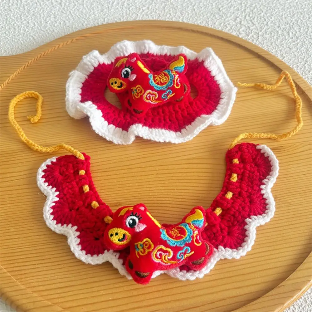 

Cartoon Chinese Style Pet Scarf Red Adjustable Pet Knitted Hat Comfortable Zodiac Horse Design Puppy Knitted Scarf