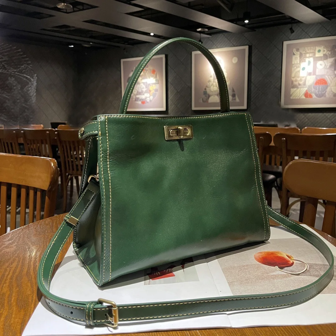 Oilwax Real Cow Leather Tote Bag Small Vintage Genuine Leather Handbag Women Fashion Ladies Shoulder or Crossbody Bag